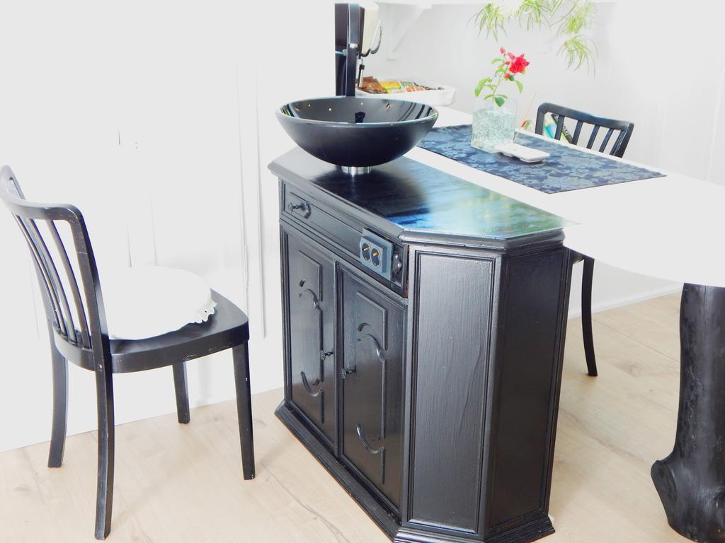 Ferienhaus Black & White Bromberg Ngoại thất bức ảnh